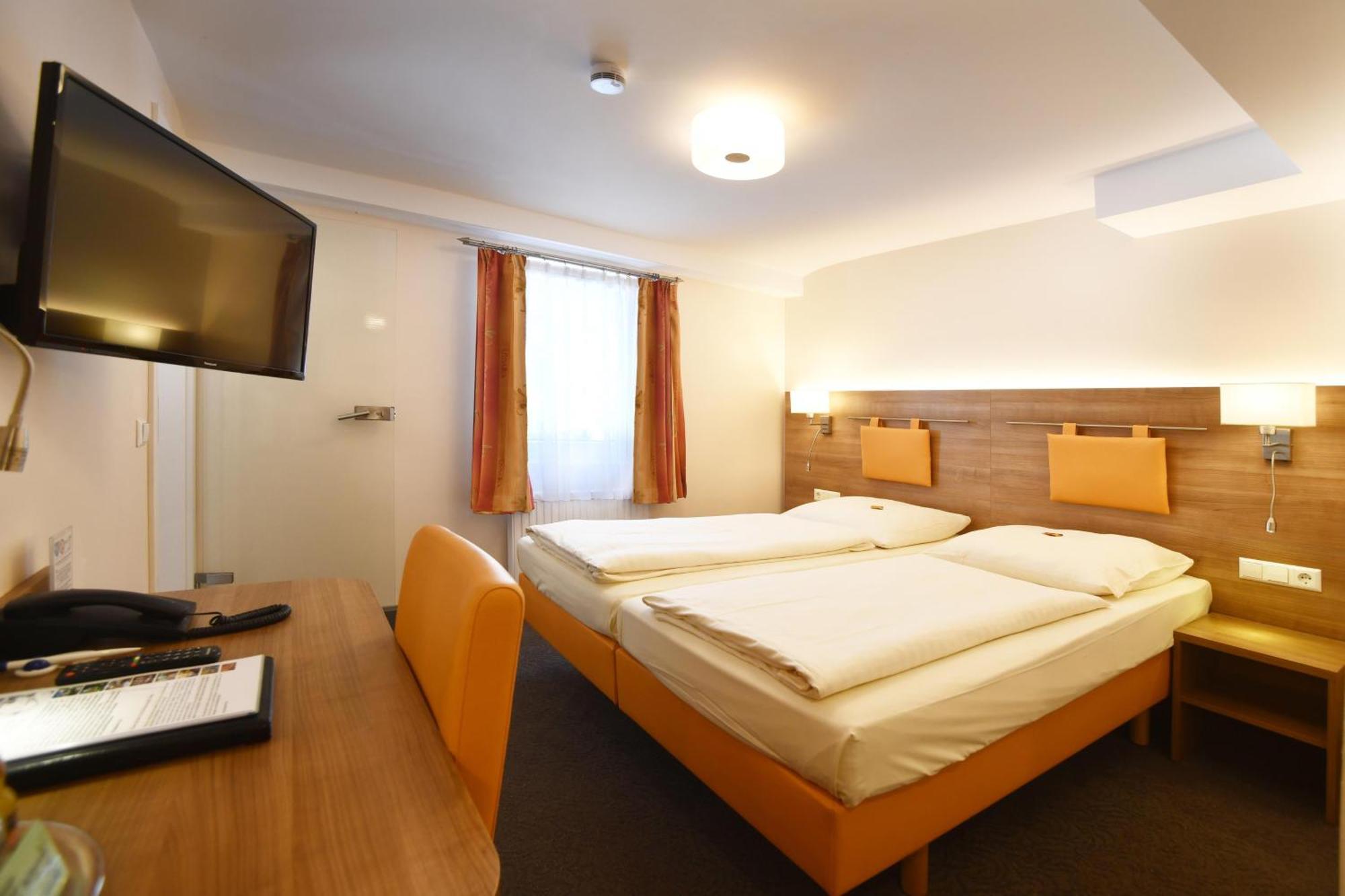 Kulinarium An Der Glems Otel Gerlingen Dış mekan fotoğraf