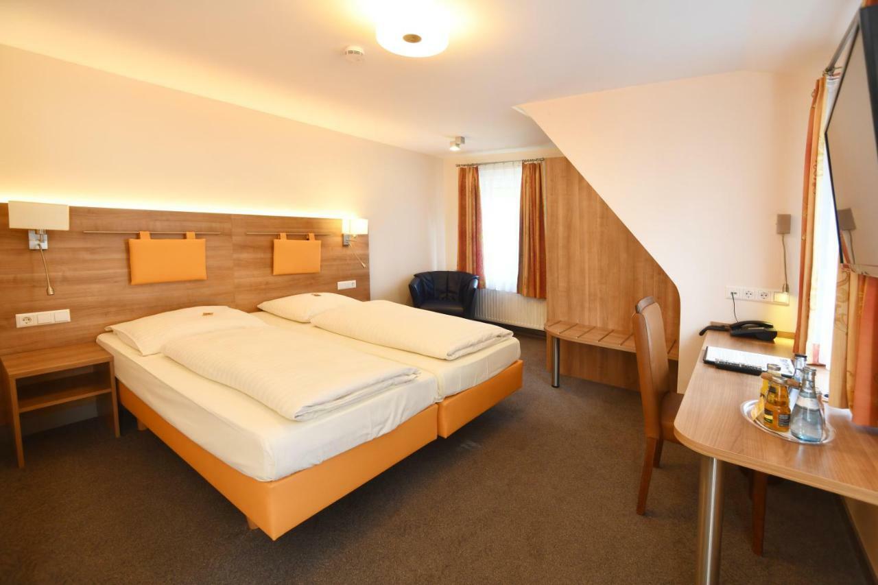 Kulinarium An Der Glems Otel Gerlingen Dış mekan fotoğraf