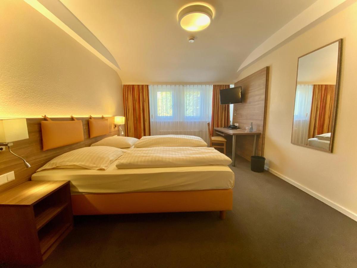 Kulinarium An Der Glems Otel Gerlingen Dış mekan fotoğraf
