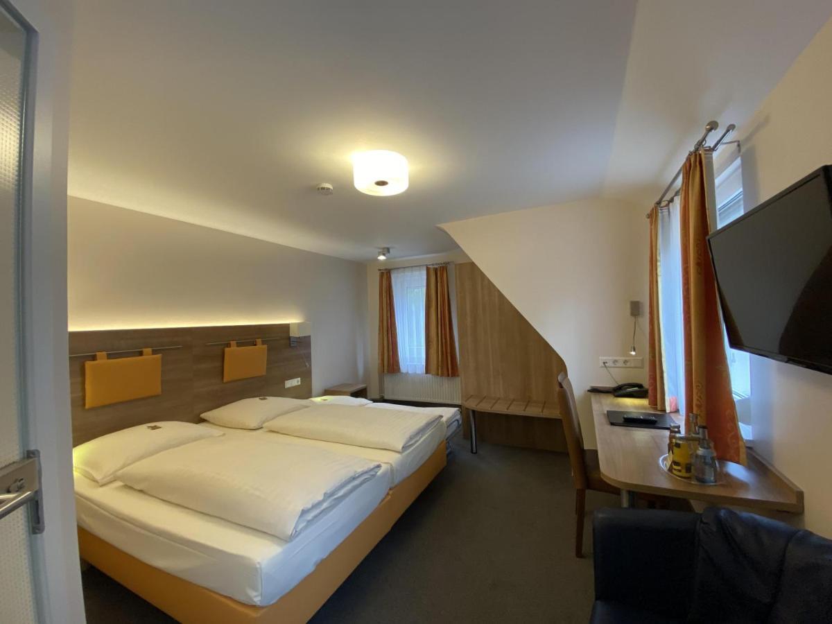 Kulinarium An Der Glems Otel Gerlingen Dış mekan fotoğraf