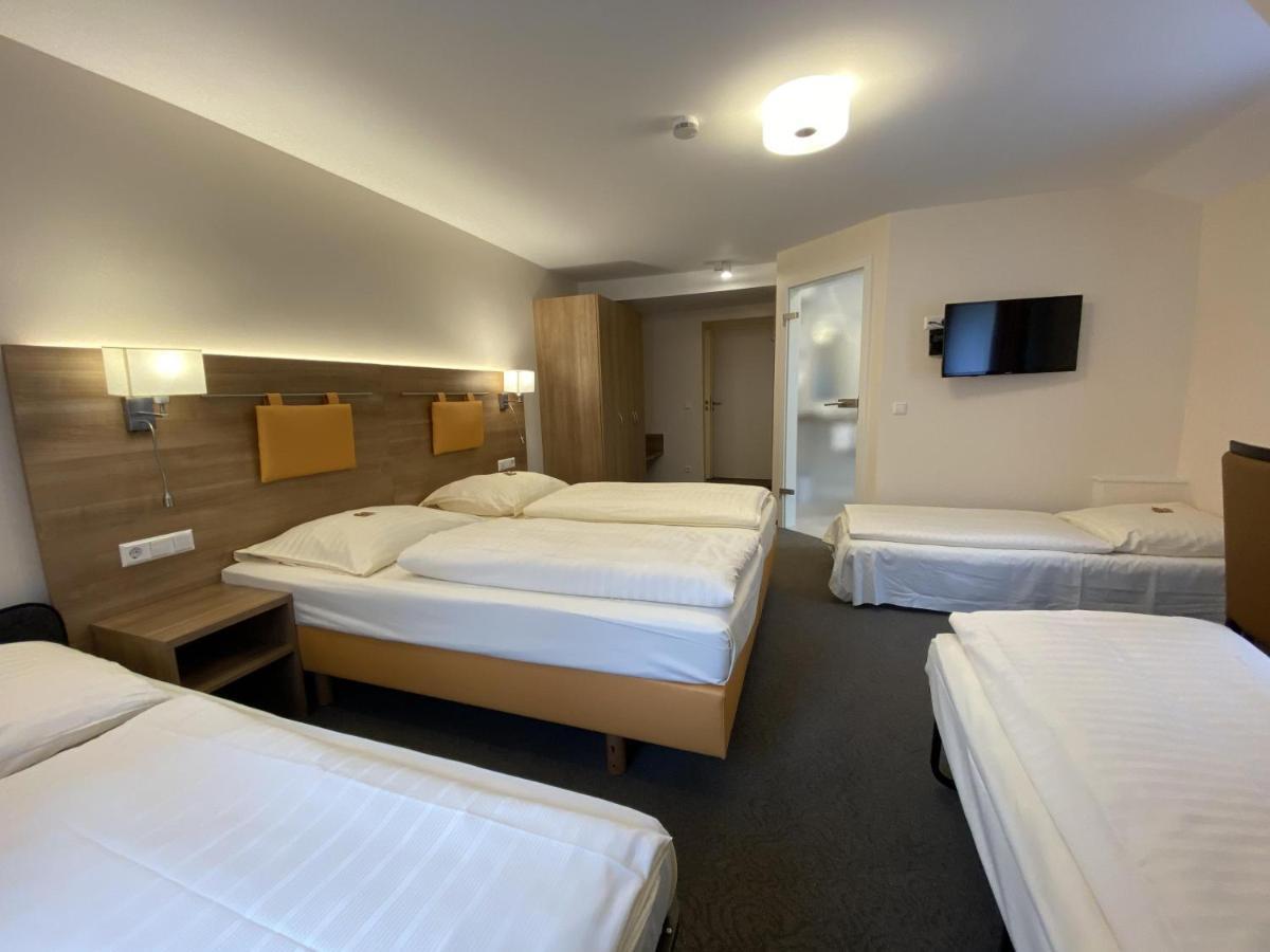 Kulinarium An Der Glems Otel Gerlingen Dış mekan fotoğraf