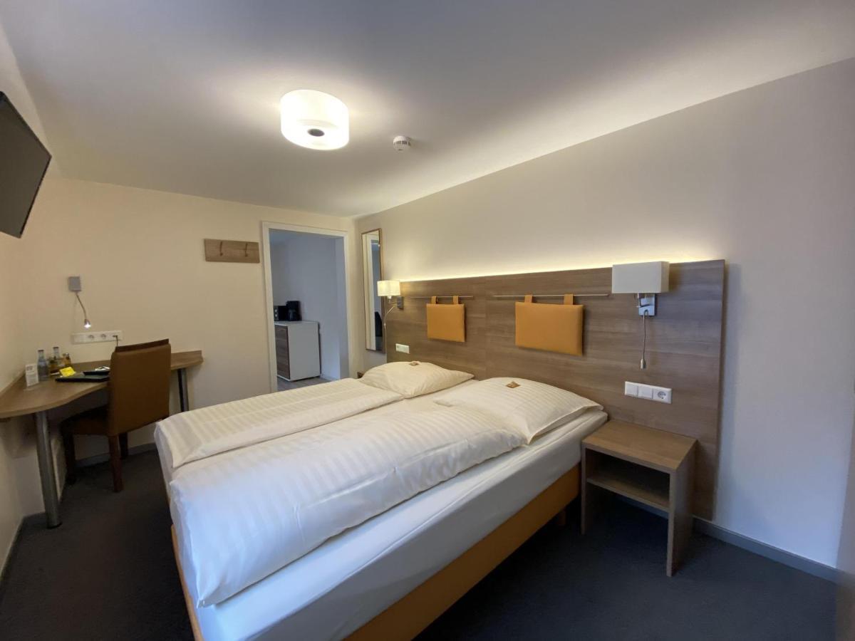 Kulinarium An Der Glems Otel Gerlingen Dış mekan fotoğraf